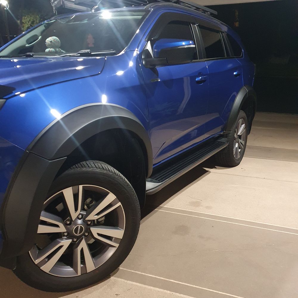 ISUZU Mu-X 40mm FLARE KIT suit 2021-2024 models