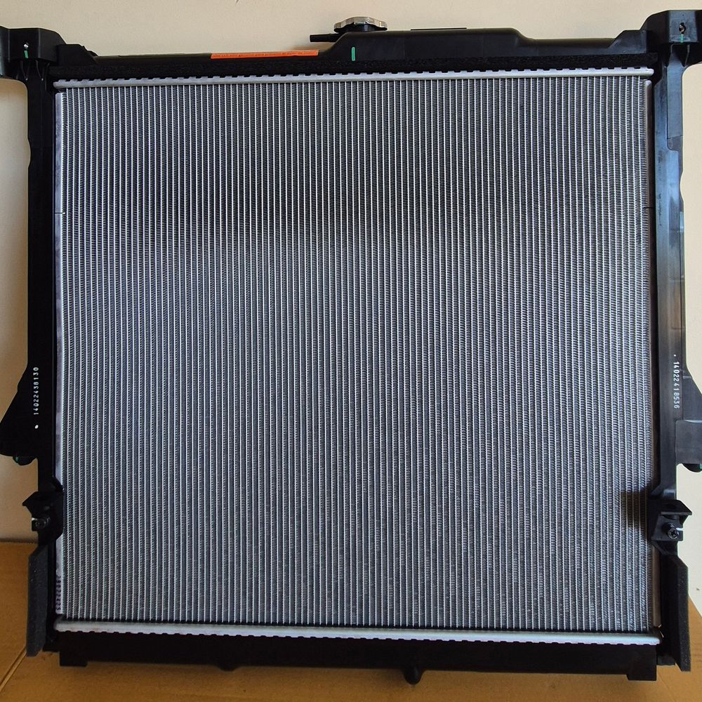 RADIATOR suits ISUZU D-MAX,MAZDA BT-50, ISUZU MU-X (4JJ3)