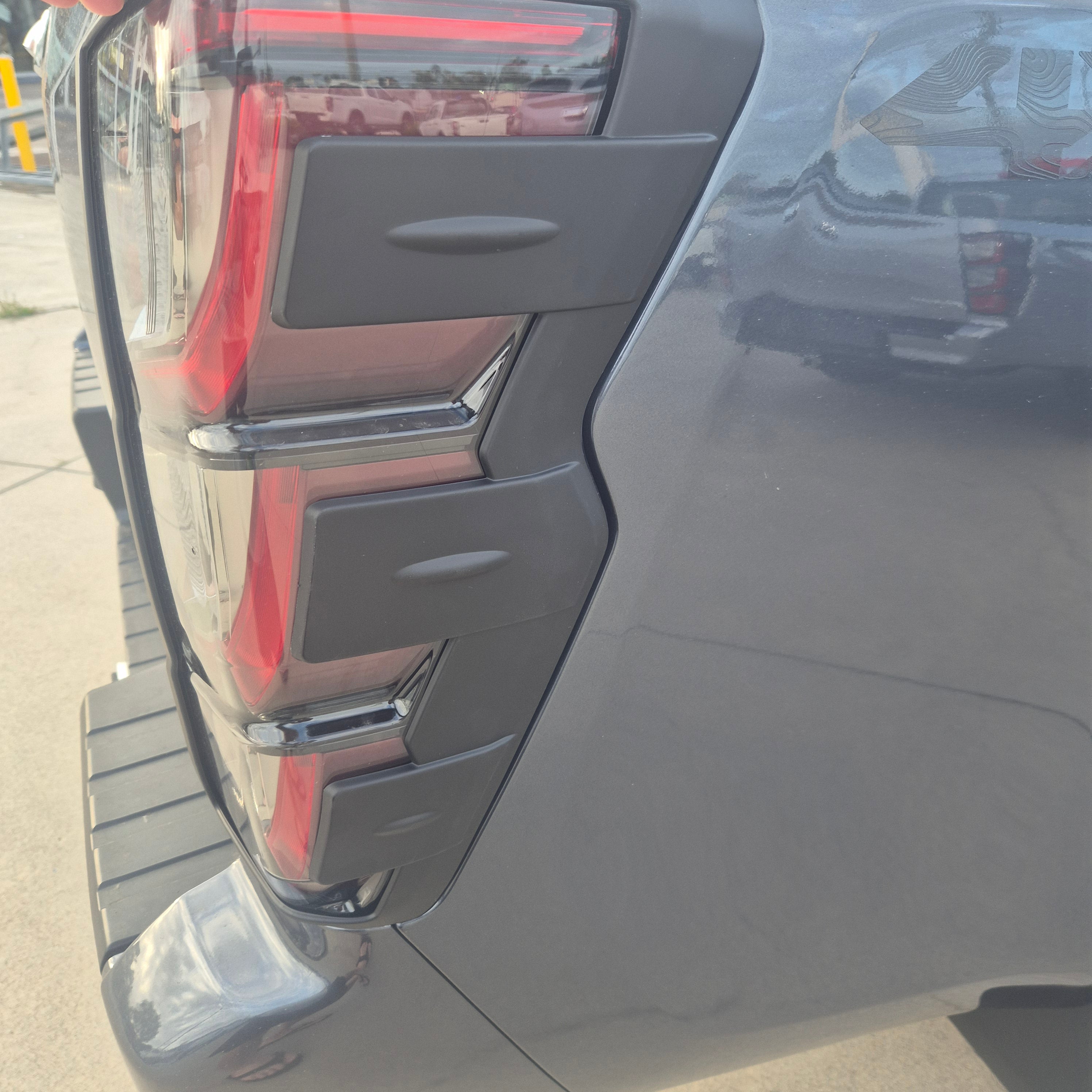TAILIGHT SURROUNDS 2024-2025 ISUZU D-MAX (Not x-rider)