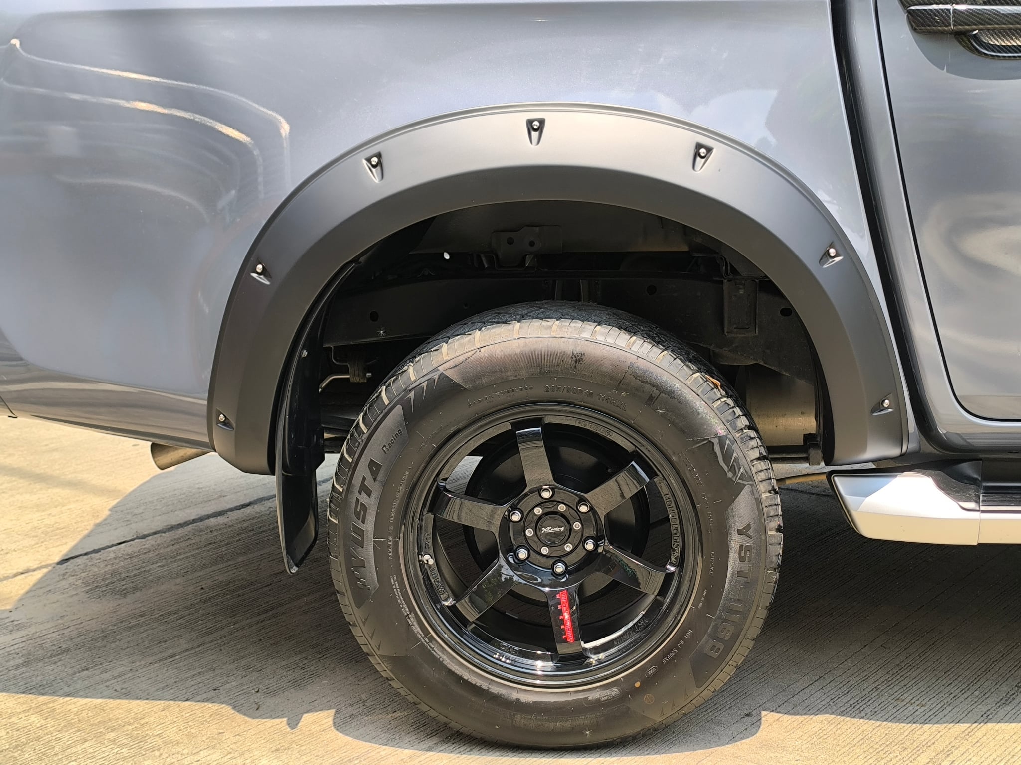 OFF-ROAD STYLE FLARE KIT Suit 2024/2026 Isuzu D-MAX