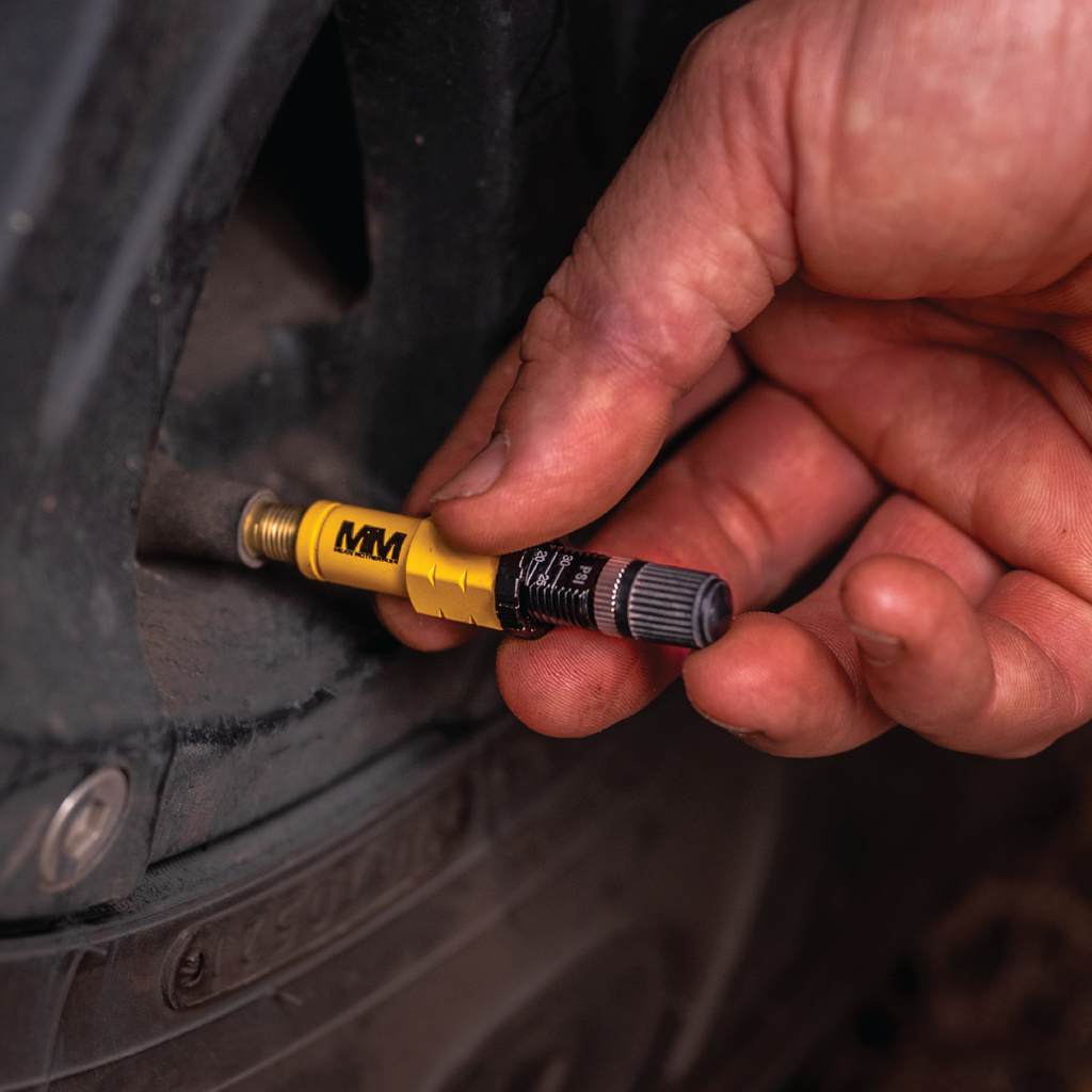 MEAN MOTHER 4X4 TYRE DEFLATORS (H)