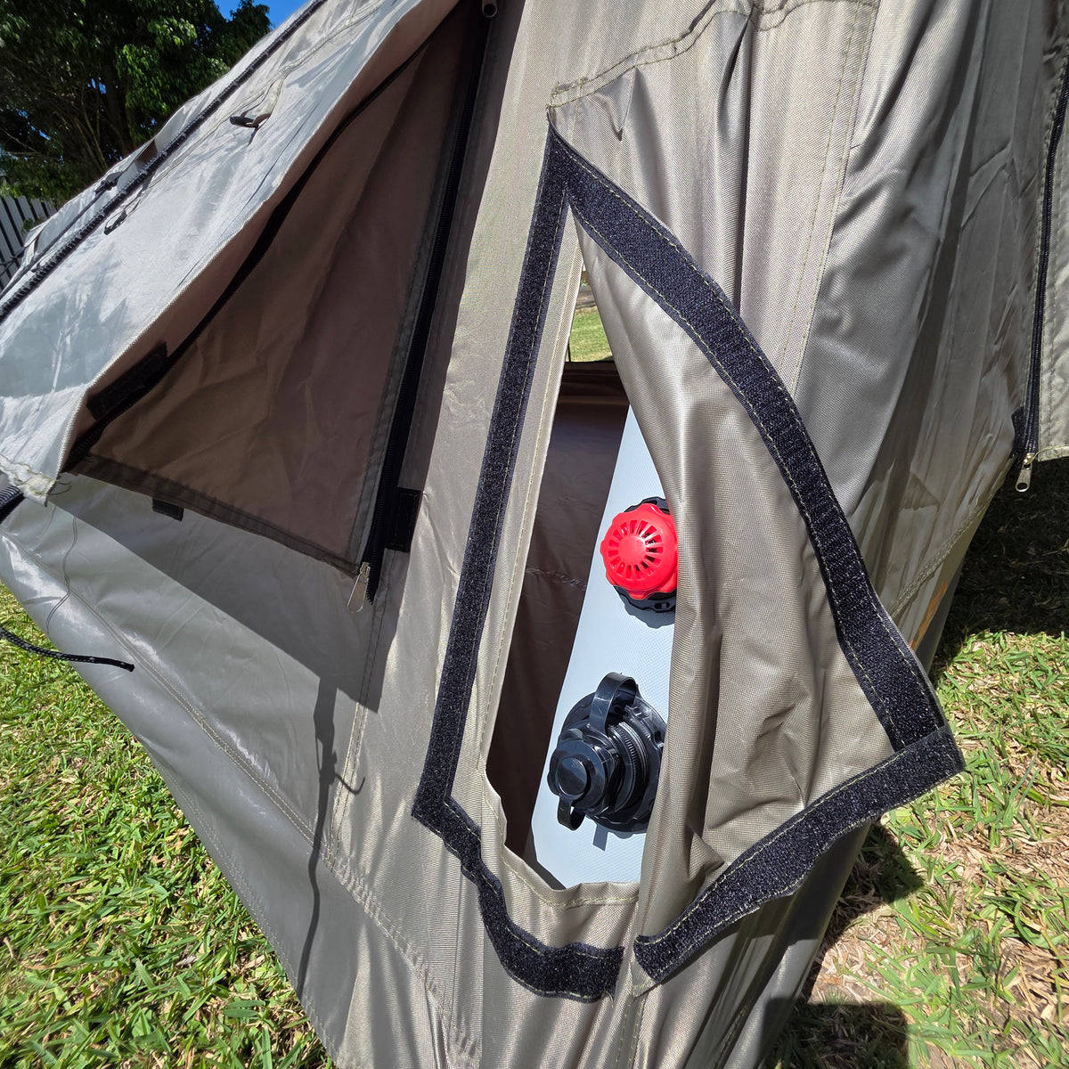 Compact Air Lodge - Inflatable Tent