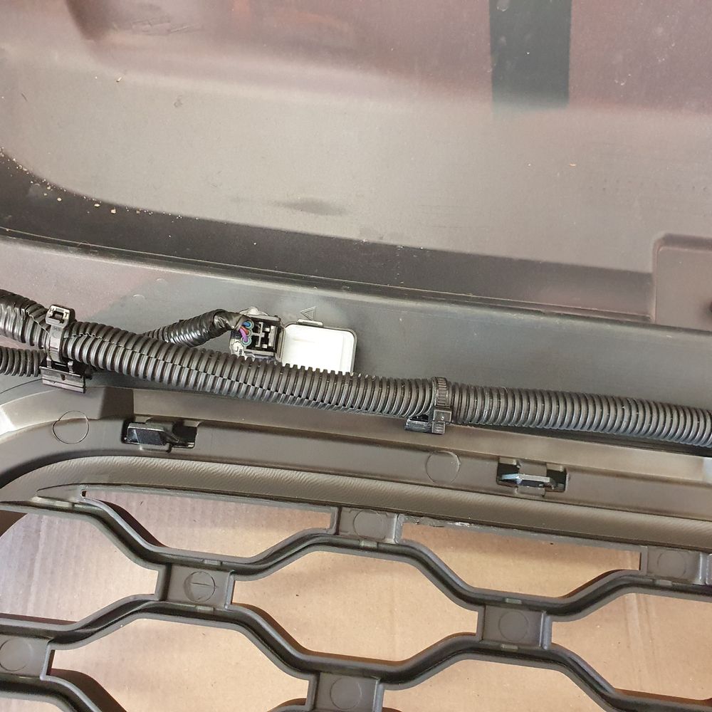 HIGH AIRFLOW GRILLE to suit 2020-2023 Isuzu D-Max
