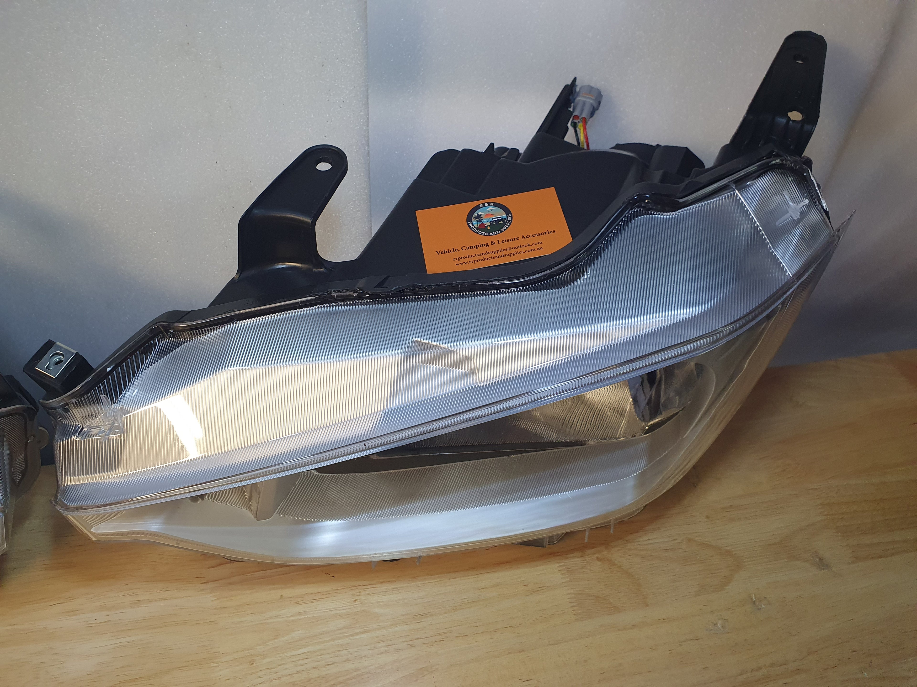 ISUZU D-MAX 2021-2023 LH -STANDARD SX VERSION (Passenger Side Headlight)