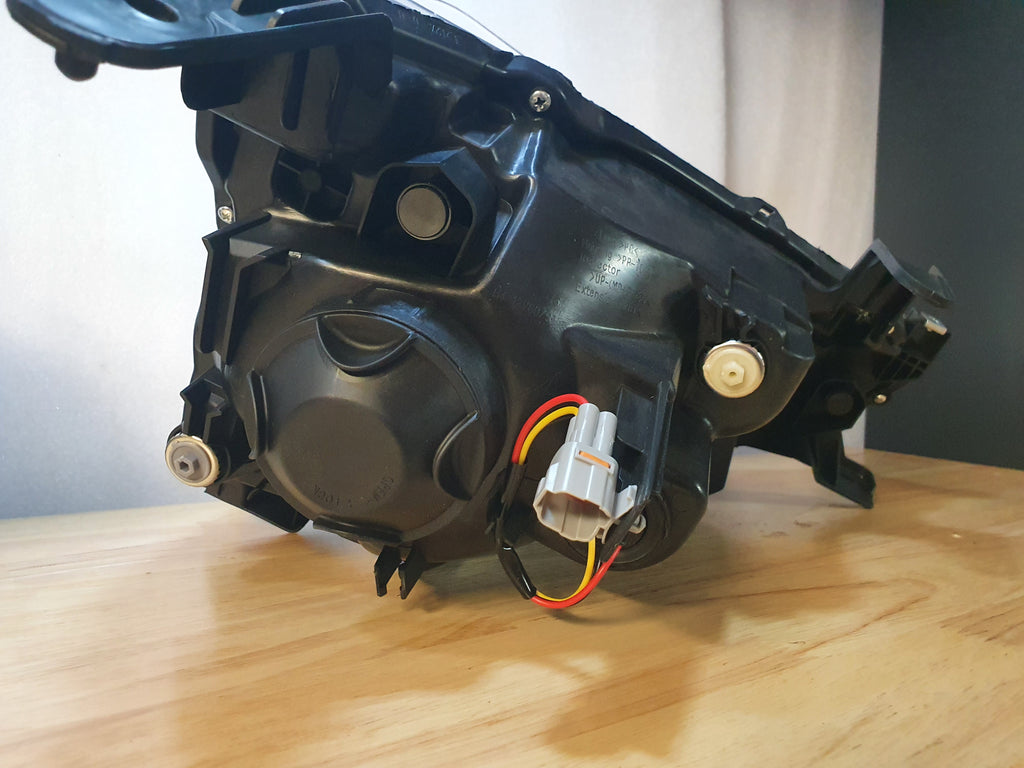 ISUZU D-MAX 2021-2023 LH -STANDARD SX VERSION (Passenger Side Headlight)