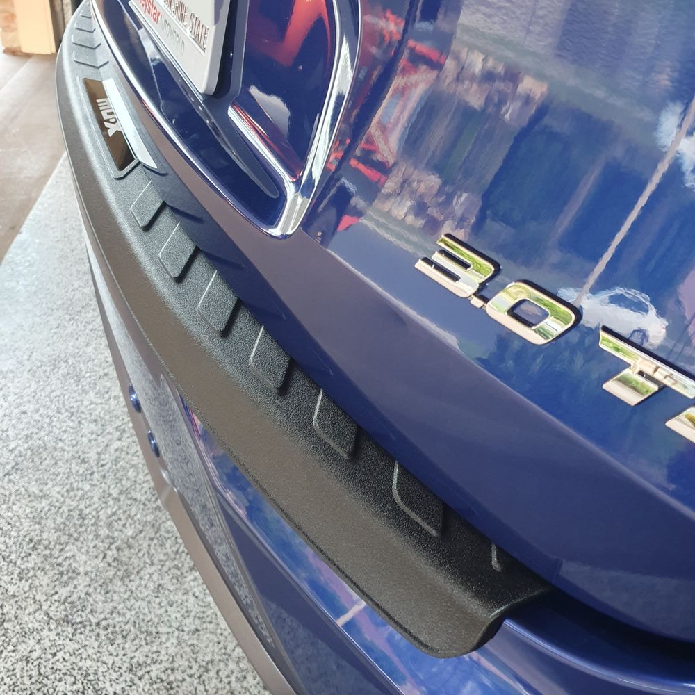 ISUZU MU-X PREMIUM BOOT SCUFF PLATE to suit 08/2021-2026
